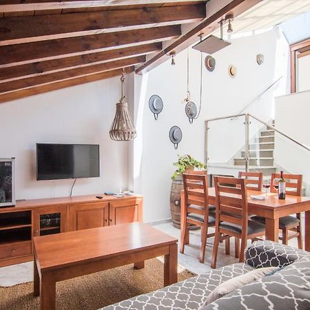 Tuguest Atico Gracia Apartment Granada Bagian luar foto