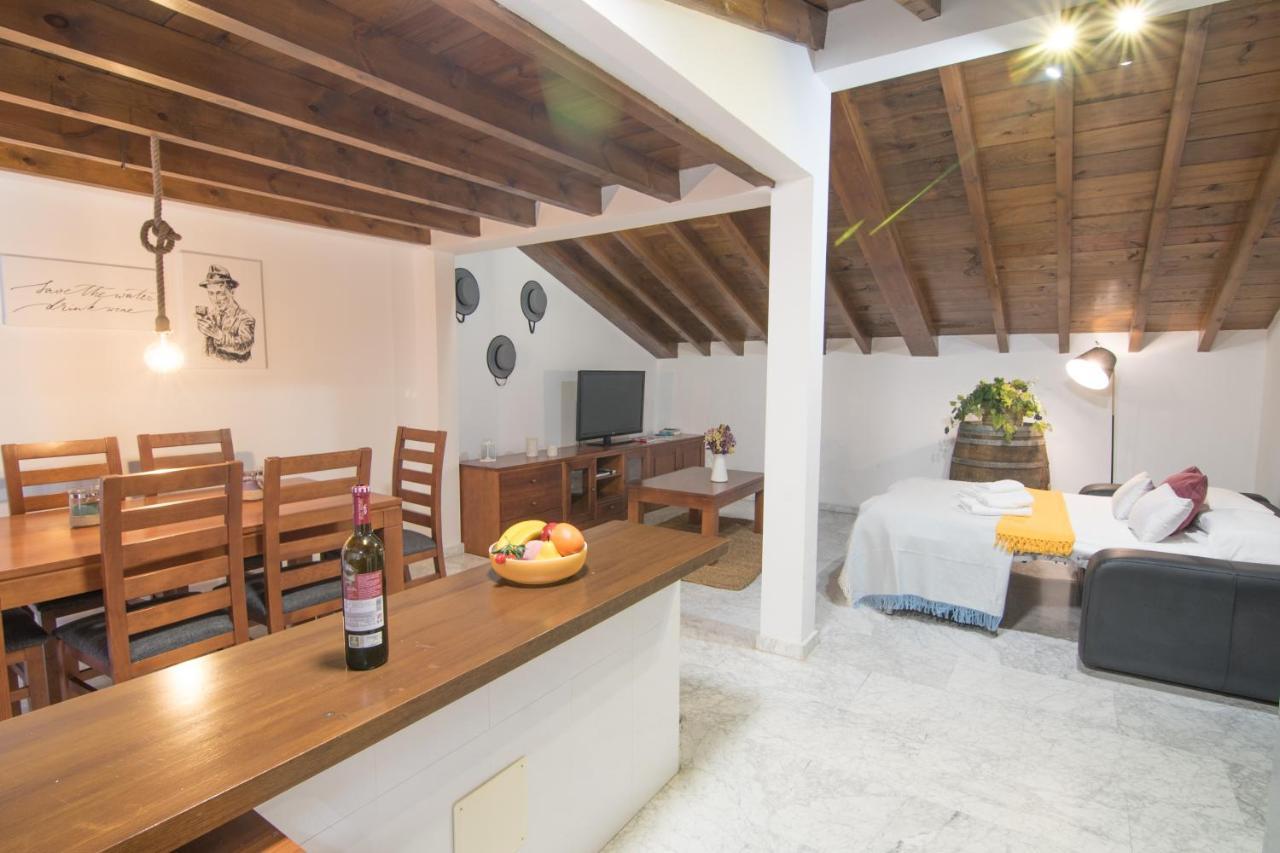 Tuguest Atico Gracia Apartment Granada Bagian luar foto