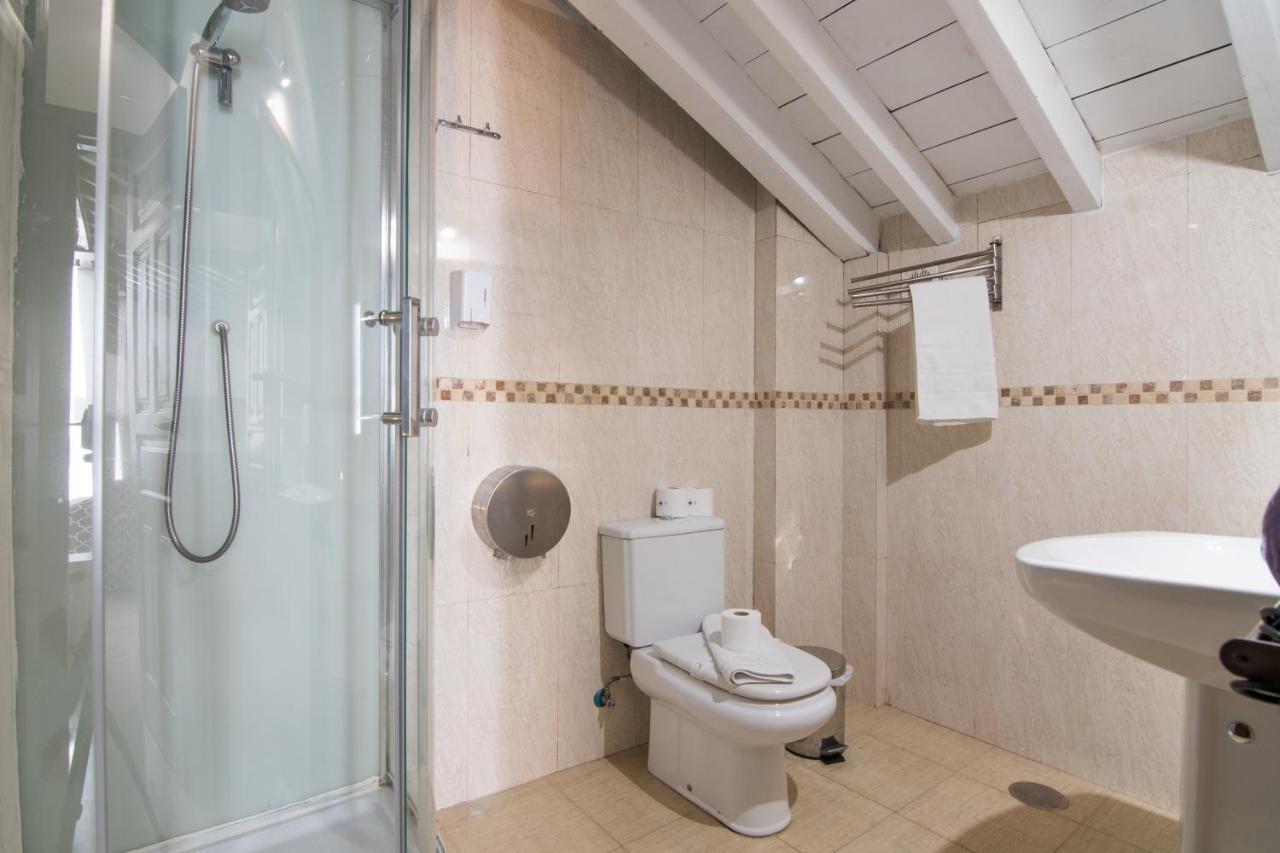Tuguest Atico Gracia Apartment Granada Bagian luar foto